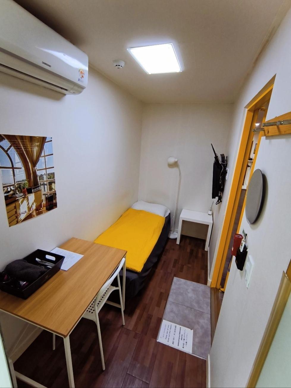 24 Guesthouse Sinchon Avenue โซล ภายนอก รูปภาพ